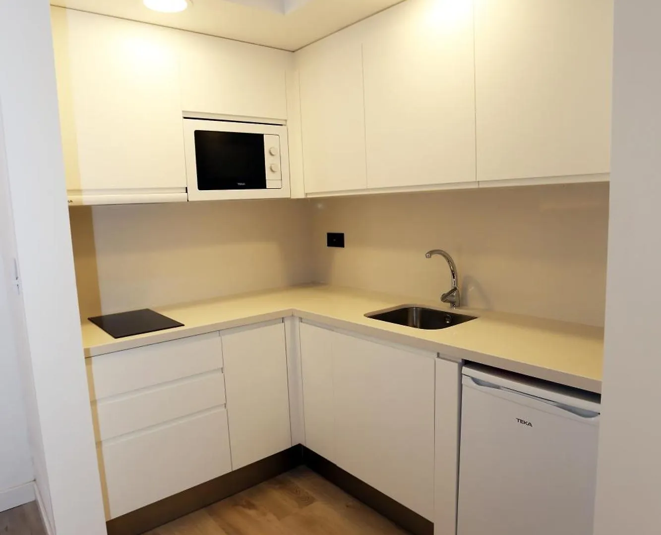 Hotel-Apartamentos Andorra Playa de las Americas  Spain